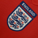 Camisa Retrô Seleção da Inglaterra II 2008/2010 - Masculina Umbro - Vermelha