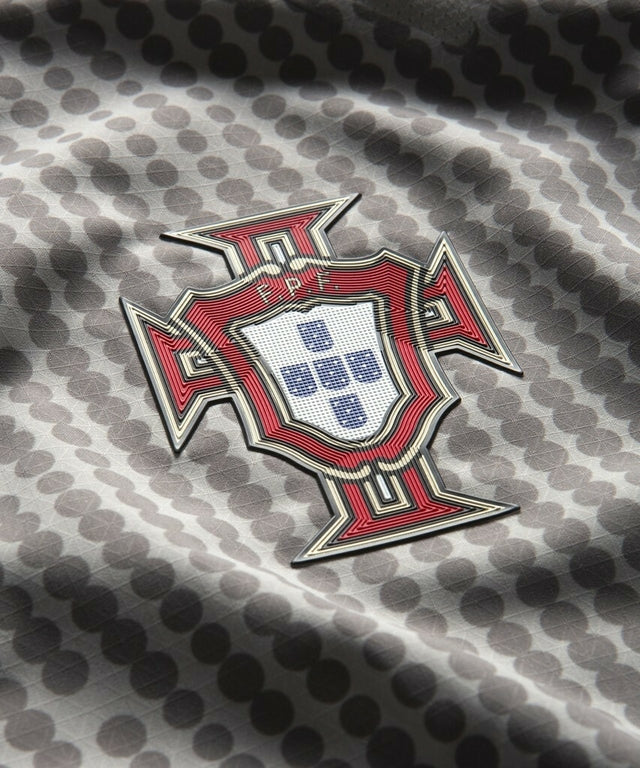 Camisa Seleção Portugal Goleiro 25/26 - Torcedor Puma Masculina - Cinza