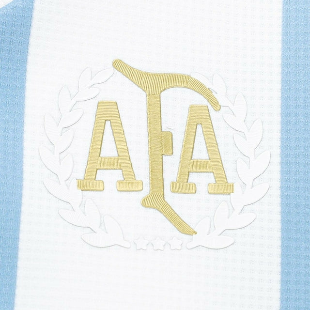 Camisa Seleção Argentina Edição Comemorativa 25/26 -  Adidas Feminina - Branca com listras em azul