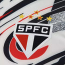 Jaqueta Corta-Vento São Paulo Pré-jogo 25/26 - Masculina New Balance - Branca com detalhes em preto e vermelho