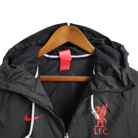 Jaqueta Corta-Vento Liverpool 23/24 - Masculina Nike - Preta