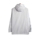 Jaqueta Corta-Vento Real Madrid 23/24 - Masculina Adidas - Branca com listras pretas