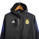 Jaqueta Corta-Vento Real Madrid 23/24 - Masculina Adidas - Preta