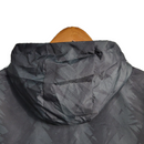 Jaqueta Corta-Vento Real Madrid 23/24 - Masculina Adidas - Preta