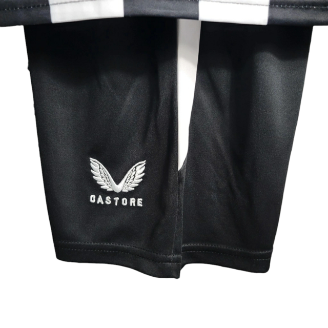 Kit Infantil Newcastle Home 23/24 - Castore - Preto e Branco