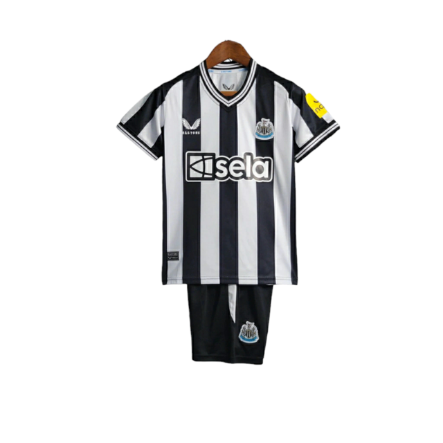 Kit Infantil Newcastle Home 23/24 - Castore - Preto e Branco