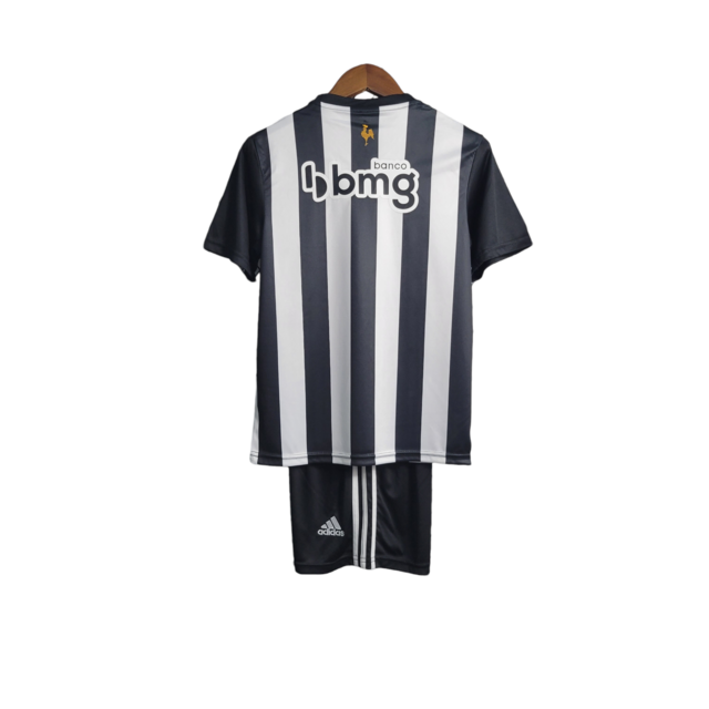 Kit Infatil Atlético Mineiro I 23/24 - Adidas - Preto e branco