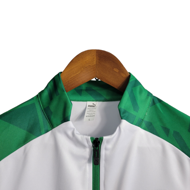 Jaqueta Corta-Vento Palmeiras 23/24 - Masculina Puma - Branca com detalhes em verde