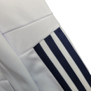 Jaqueta Corta-Vento Cruzeiro Treino 23/24 Masculina Adidas - Branca com detalhes em preto