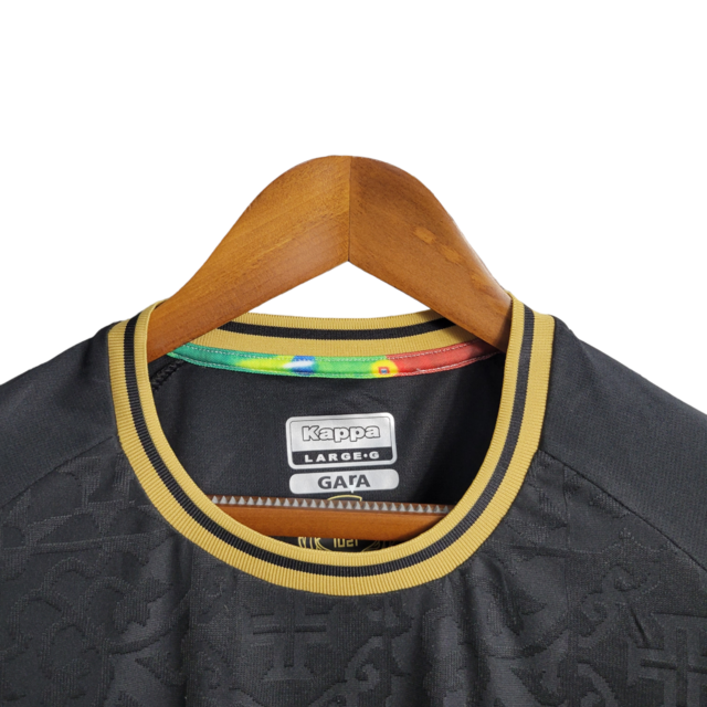 Camisa Vasco da Gama Edição Especial 22/23 Kappa Torcedor Masculino - Preta com detalhes em dourado
