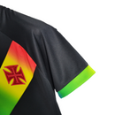 Camisa Vasco da Gama II Edição especial LGBTQIAPN+ 23/24 -  Kappa Feminina - Preta com detalhes na faixa nas cores de um Arco-íris