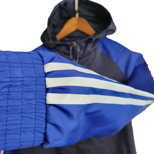 Jaqueta Corta-Vento São Paulo 23/24 Masculina Adidas - Azul escuro com azul claro e detalhes em branco