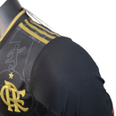 Camisa Flamengo Edição Especial 22/23 Jogador Masculina - Preta com detalhes em dourado