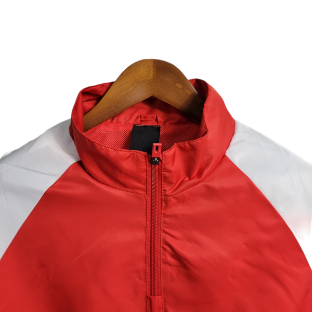 Jaqueta Corta-Vento Flamengo 23/24 Masculina Adidas - Vermelha com detalhes em branco e preto