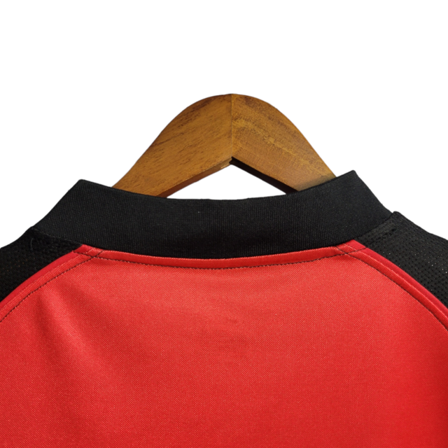 Camisa Flamengo I Retrô 03/04 Torcedor Masculina - Vermelha com detalhes em Preto e amarelo
