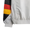 Jaqueta Corta-Vento Flamengo 23/24 Masculina Adidas - Branco com manga preta e com detalhes em vermelho e amarelo