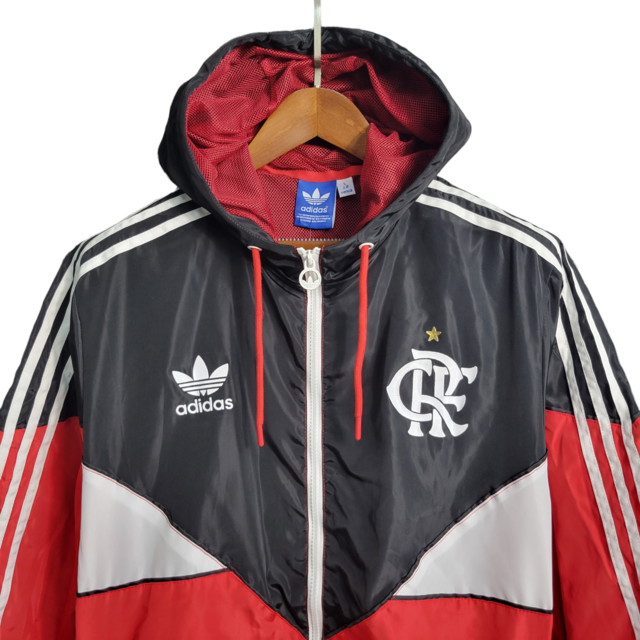 Jaqueta Corta-Vento Flamengo 23/24 Masculina Adidas - Vermelha e preto com detalhes em branco