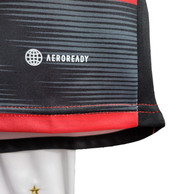 Kit Infatil Flamengo I 23/24 Adidas - Vermelho com detalhes em preto