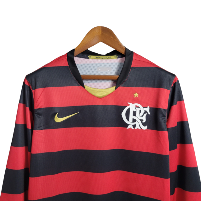 Camisa Retrô Flamengo I 2009 manga longa - Nike Masculina - Vermelha e preta com detalhes em branco e dourado