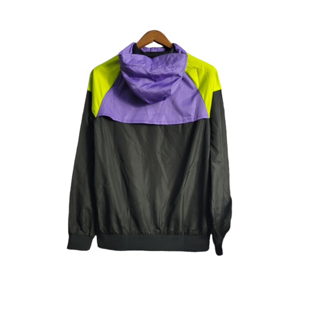 Jaqueta Corta-Vento Brasil 23/24 Masculino Nike - Roxo com detalhes em amarelo