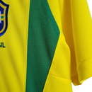 Camisa Seleção Brasileira Retrô I 2002 Nike Torcedor Masculina -Amarela com detalhes em verde