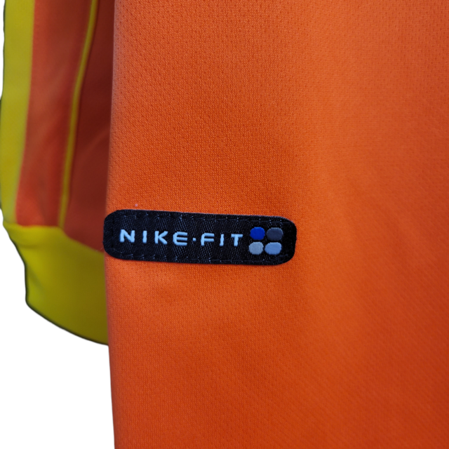 Camisa Retrô Seleção Brasileira Goleiro 1998 - Torcedor Nike Masculina - Laranja com detalhes em amarelo