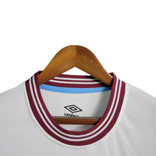 Camisa West Ham II 23/24 - Torcedor Umbro Masculina -Branca com detalhes vinho e preto