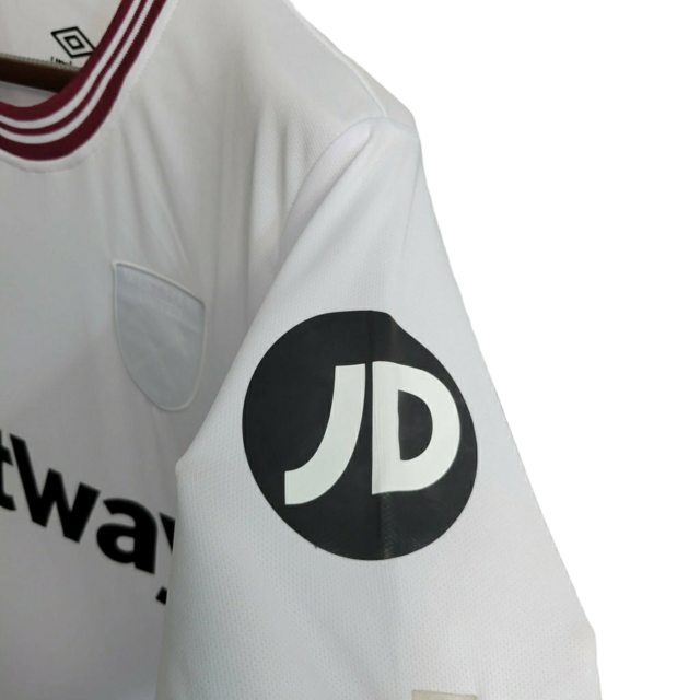 Camisa West Ham II 23/24 - Torcedor Umbro Masculina -Branca com detalhes vinho e preto