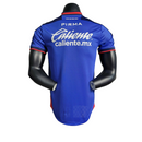 Camisa Cruz Azul do México I 23/24 - Jogador Pirma Masculina - Azul com detalhes em vermelho