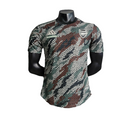 Camisa Arsenal Treino 23/24 - Jogador Adidas Masculina - Branca com detalhes em marron e preto
