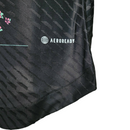 Camisa Japão Edição Especial 23/24 - Jogador Adidas Masculina - Preta com detalhes em branco e rosa