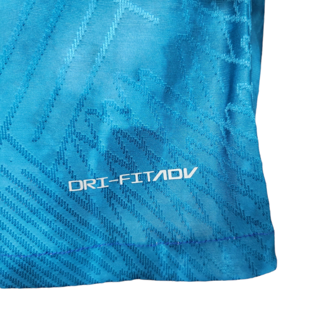 Camisa Barcelona Edição Especial 23/24 - Jogador Nike Masculina - Azul com detalhes em amarelo e vermelho