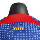 Camisa Barcelona Treino 23/24 - Jogador Nike Masculina - Azul com detalhes em vermelho