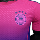 Camisa Seleção da Alemanha Edição Especial 23/24 - Jogador Adidas Masculina - Rosa com detalhes em azul