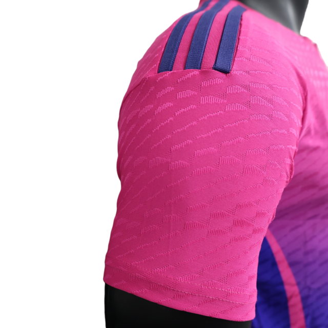 Camisa Seleção da Alemanha Edição Especial 23/24 - Jogador Adidas Masculina - Rosa com detalhes em azul