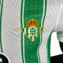 Camisa Real Betis I 23/24 - Jogador Hummel Masculina - Verde com detalhes em branco
