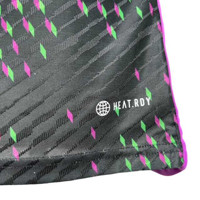 Camisa Bayern II 23/24 - Jogador Adidas Masculina - Preta com detalhes em roxo e verde