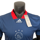 Camisa Ajax Coleção Especial 23/24 - Jogador Adidas Masculina - Azul com detalhes em vermelho e branco