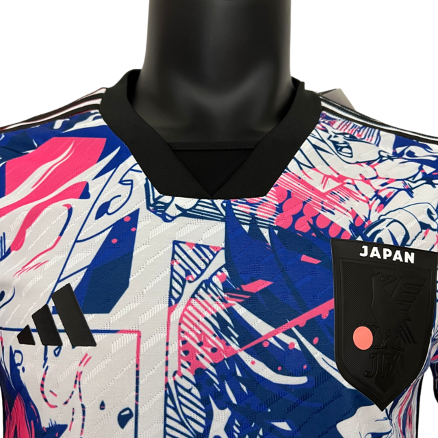 Camisa Seleção Japão Edição Especial 23/24 - Jogador Adidas Masculina - Branca com detalhes em manga do dragon ball