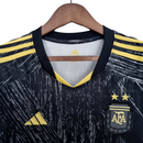 Camisa Seleção da Argentina Edição Especial 22/23 - Torcedor Adidas Masculina - Preta com detalhes em branco e dourado