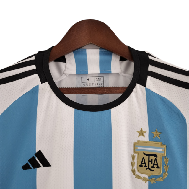 Camisa Seleção da Argentina I 22/23 - Torcedor Adidas Masculina - Azul e branca com detalhes em preto