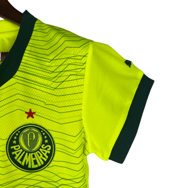 Camisa Palmeiras III 23/24 -  Puma Feminina - Verde fluorescente