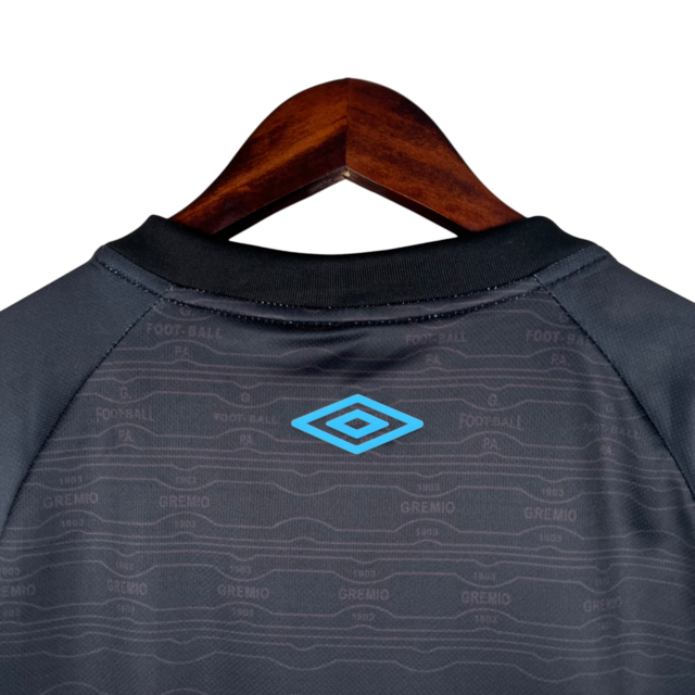 Camisa Grêmio III 23/24 -  Umbro Feminina - Preta com detalhes em azul
