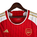 Camisa Arsenal I 23/24 -  Adidas Feminina - Vermelha com detalhes em branco e dourado