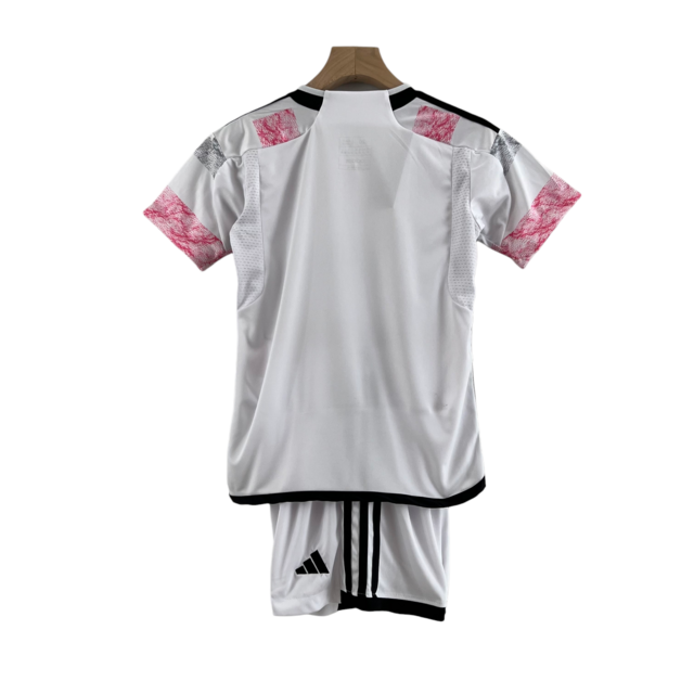 Kit Infantil Juventus II 23/24 - Adidas - Branco com detalhes em preto e rosa
