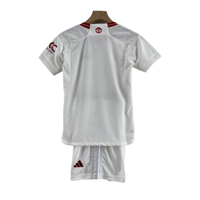 Kit Infantil Manchester United III 23/24 Adidas - Branco com detalhes em vermelho