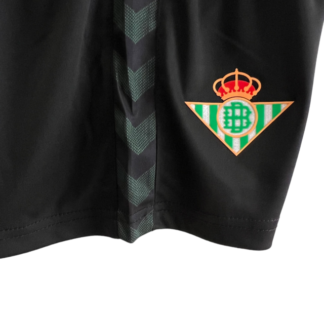 Kit Infantil Real Betis III Hummel - Preto com detalhes em verde e branco