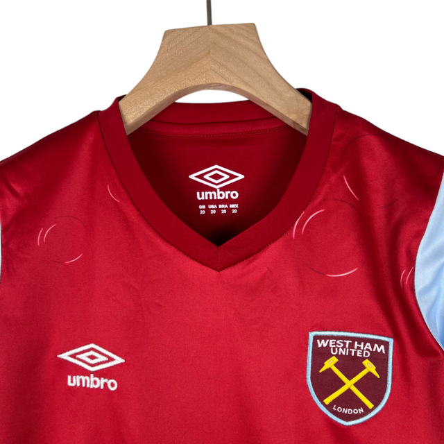 Kit Infantil West Ham I Umbro 23/24 - Vinho com detalhes em azul