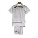 Kit Infantil Sporting Lisboa II Nike 23/24 - Branco com detalhes em verde
