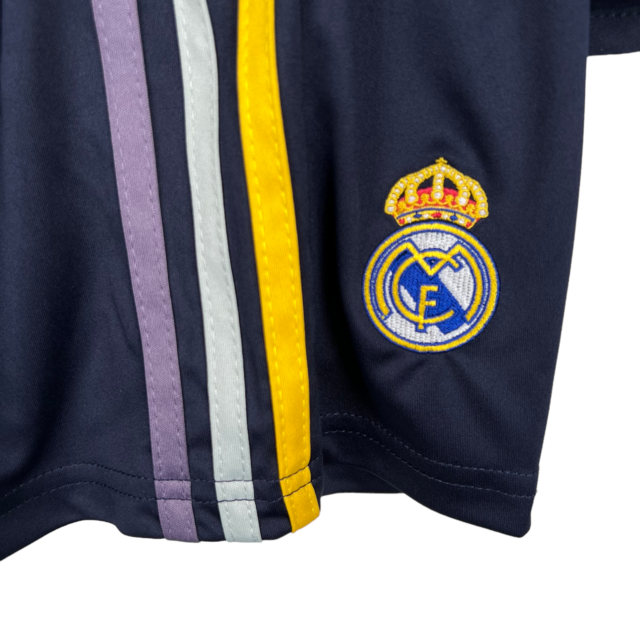 Kit Infantil Real Madrid III 23/24 Adidas - Azul com detalhes em amarelo e branco